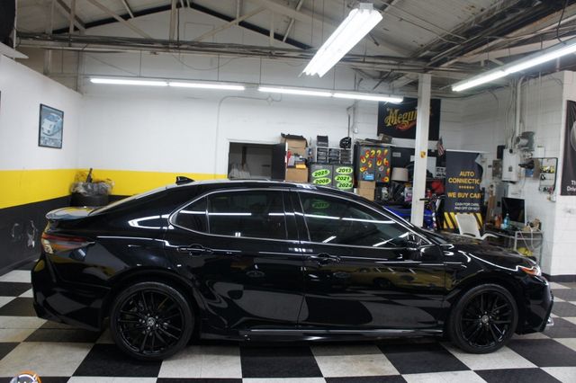 2024 Toyota Camry 1-Owner, XSE, Panoramic Roof, Navigation! - 23036015 - 16