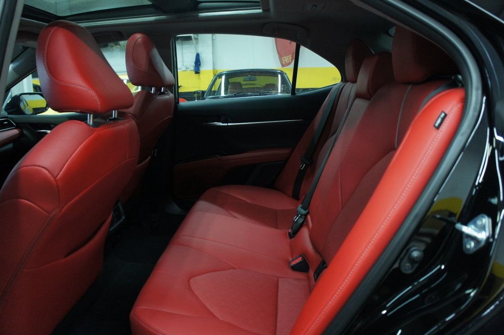 2024 Toyota Camry 1-Owner, XSE, Panoramic Roof, Navigation! - 23036015 - 7