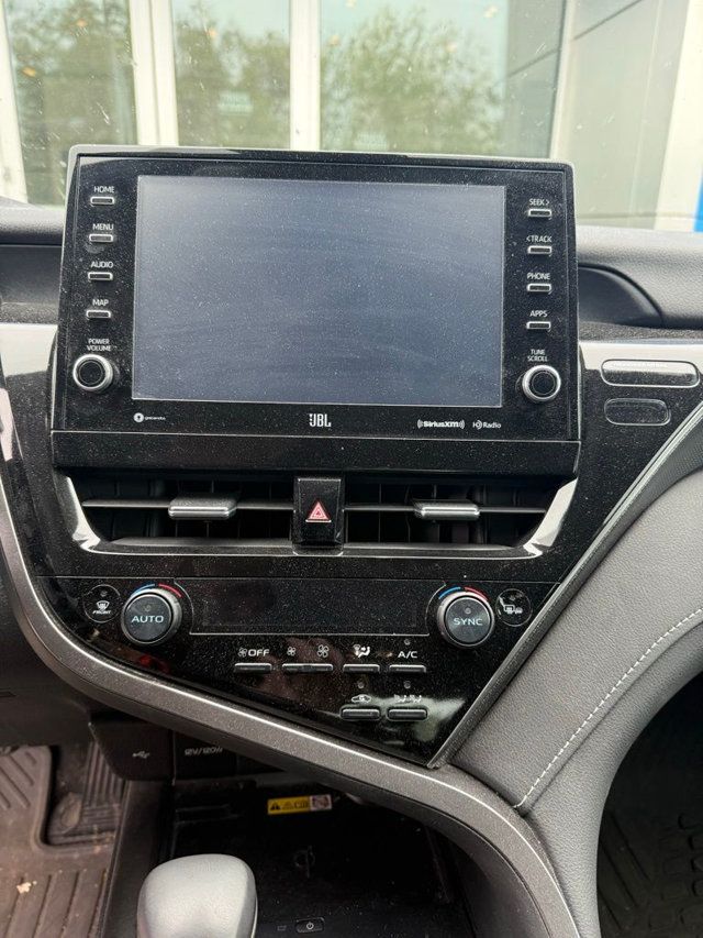 2024 Toyota Camry Hybrid XSE CVT - 23018808 - 11