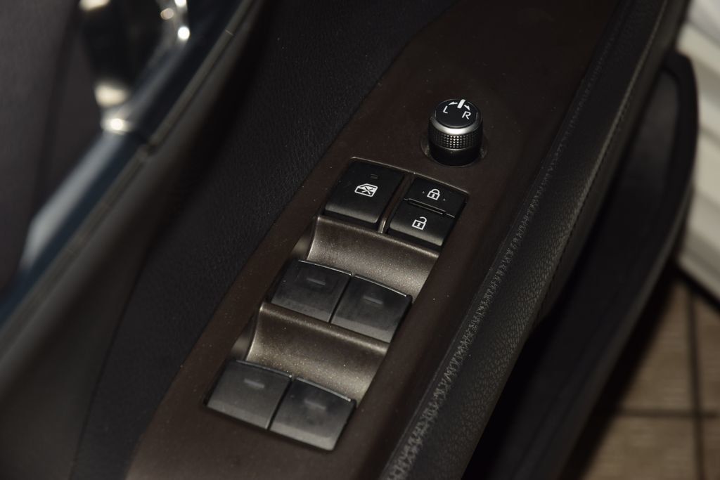 2024 Toyota Camry Hybrid XSE CVT - 23018808 - 44