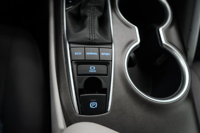 2024 Toyota Camry LE - 23099459 - 28
