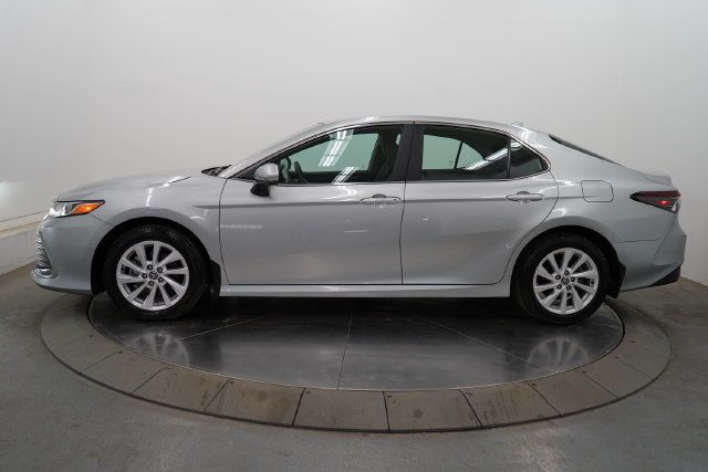2024 Toyota Camry LE - 23099459 - 3