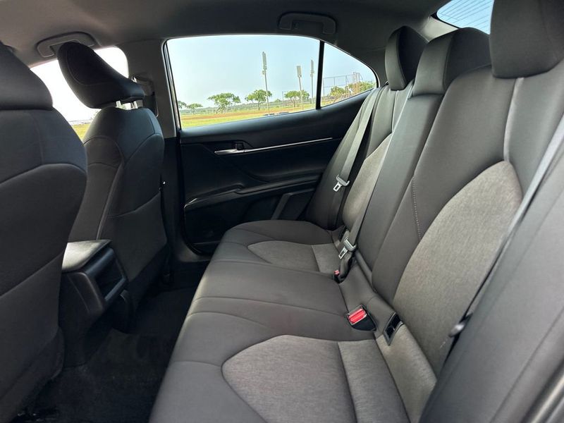 2024 Toyota Camry LE Automatic - 22979167 - 13