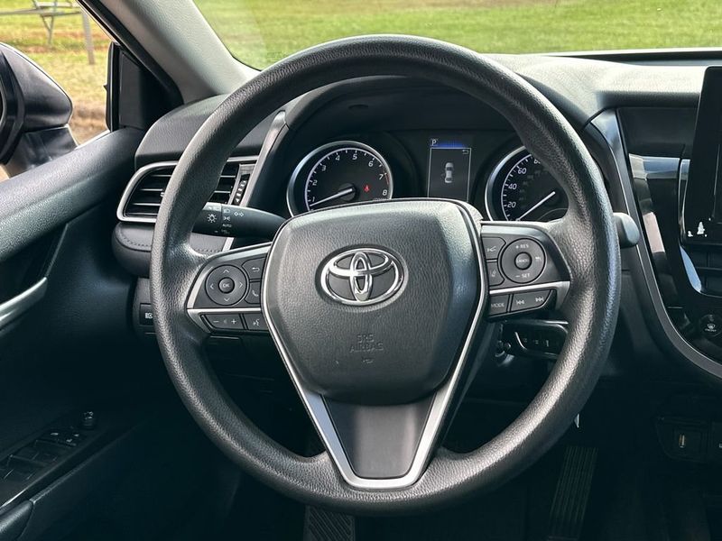 2024 Toyota Camry LE Automatic - 22979167 - 16