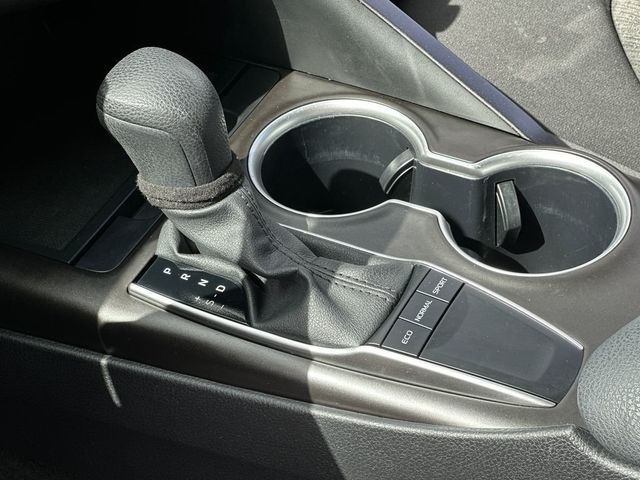 2024 Toyota Camry LE Automatic - 23059394 - 18