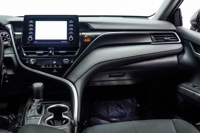 2024 Toyota Camry LE Automatic - 23066146 - 16