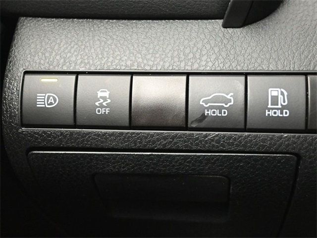 2024 Toyota Camry LE Automatic - 22924933 - 25