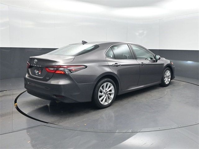 2024 Toyota Camry LE Automatic - 22924933 - 28