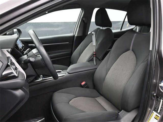 2024 Toyota Camry LE Automatic - 22924933 - 5