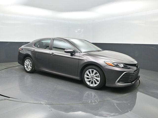 2024 Toyota Camry LE Automatic - 22998151 - 30