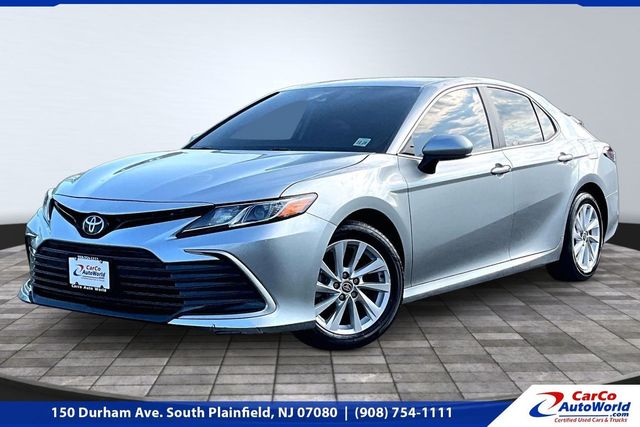 2024 Toyota Camry LE Automatic - 23017189 - 0
