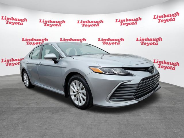 2024 Toyota Camry LE Automatic - 22952027 - 17