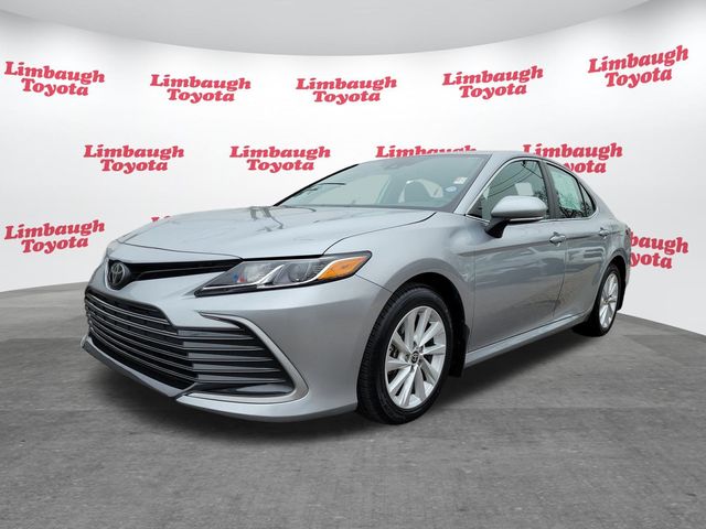 2024 Toyota Camry LE Automatic - 22952027 - 19