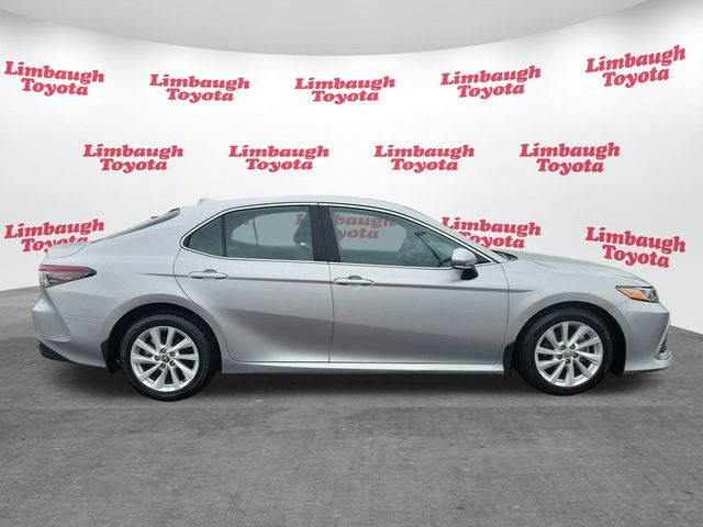 2024 Toyota Camry LE Automatic - 22955244 - 19