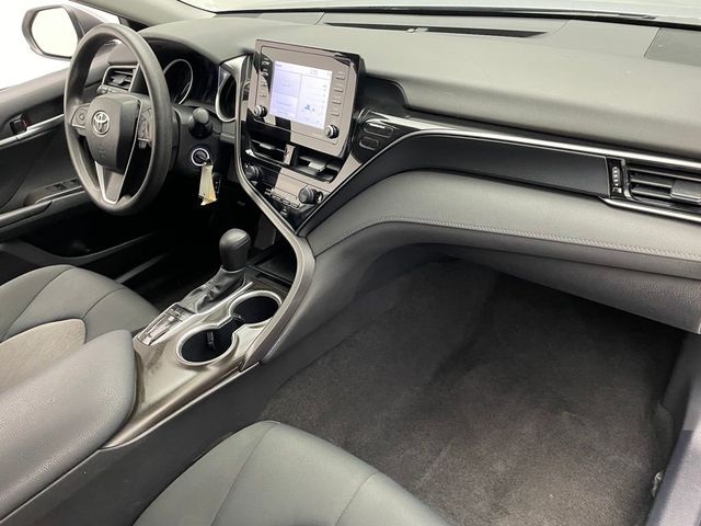 2024 Toyota Camry LE Automatic - 22987137 - 15