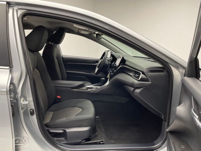 2024 Toyota Camry LE Automatic - 22987137 - 16