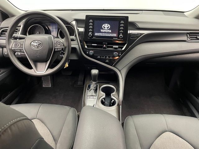 2024 Toyota Camry LE Automatic - 22987137 - 18