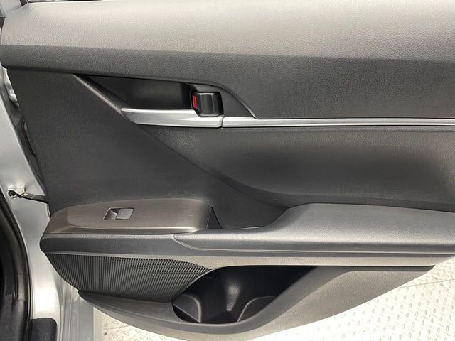 2024 Toyota Camry LE Automatic - 22987137 - 34