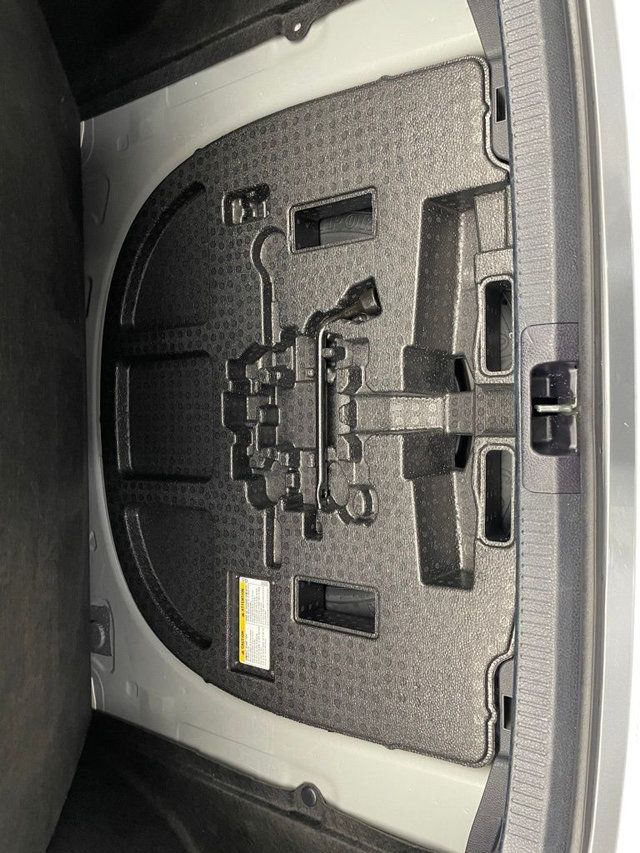 2024 Toyota Camry LE Automatic - 22987137 - 38