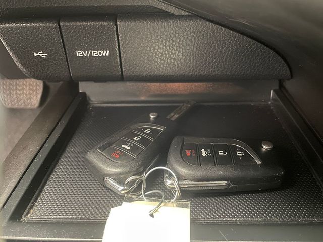 2024 Toyota Camry LE Automatic - 23004952 - 27