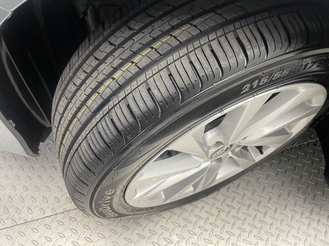 2024 Toyota Camry LE Automatic - 23004952 - 44