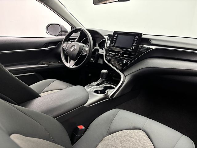 2024 Toyota Camry LE Automatic - 23017764 - 30
