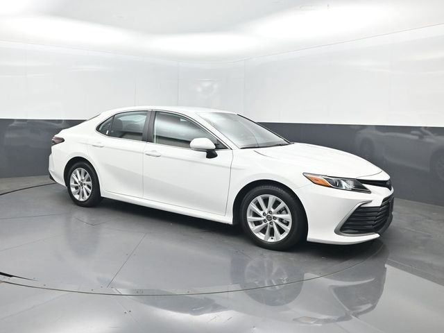 2024 Toyota Camry LE Automatic AWD - 23031057 - 32