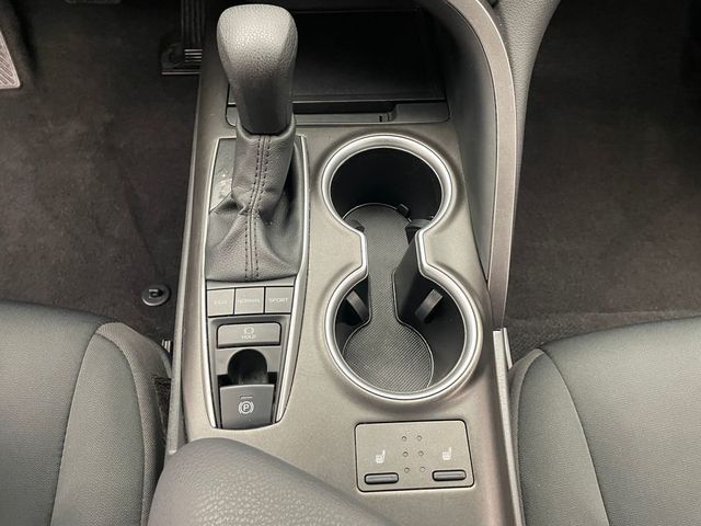 2024 Toyota Camry LE Automatic AWD - 22987132 - 27