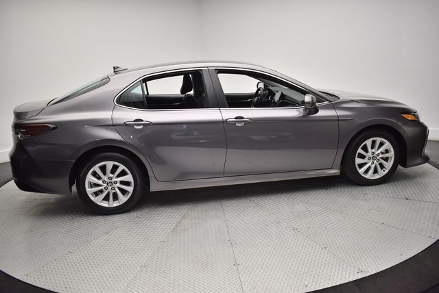 2024 Toyota Camry LE Automatic AWD - 22999600 - 3