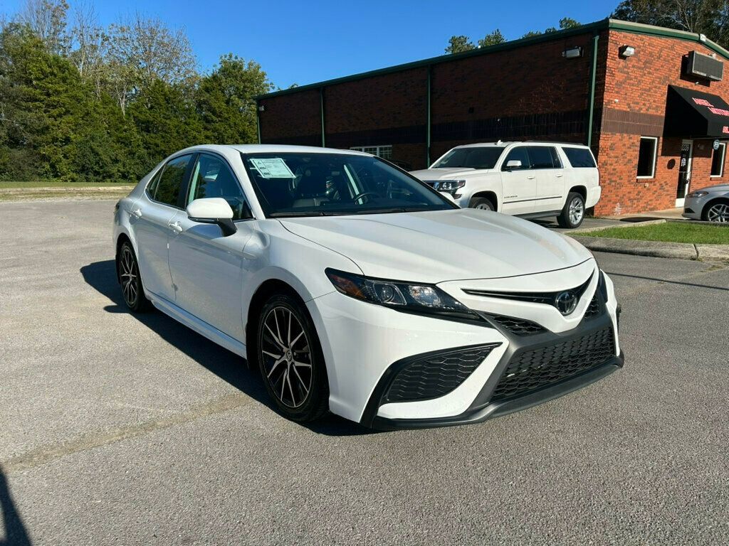 2024 Toyota Camry **NEW TIRES ALL AROUND!** - 22932105 - 1