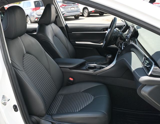 2024 Toyota Camry SE - 23063567 - 18