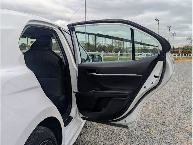 2024 Toyota Camry SE - 22937805 - 11