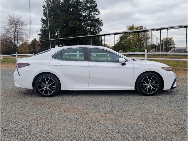 2024 Toyota Camry SE - 22937805 - 7