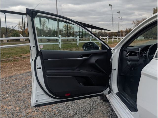 2024 Toyota Camry SE - 22937805 - 8