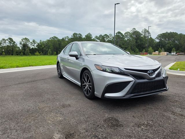 2024 Toyota Camry SE - 23040310 - 11