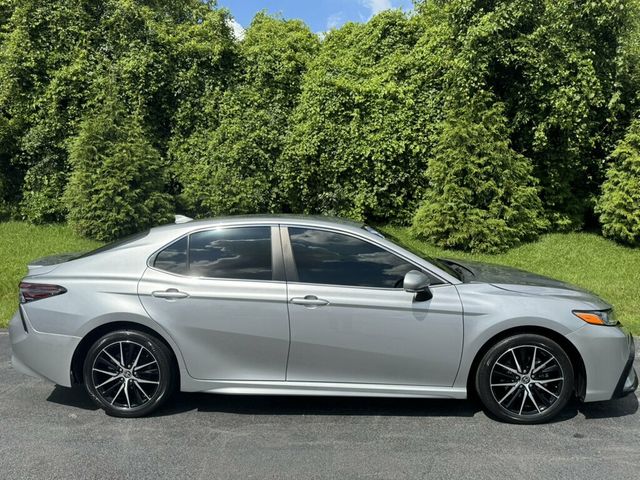 2024 Toyota Camry SE Automatic - 23059486 - 10
