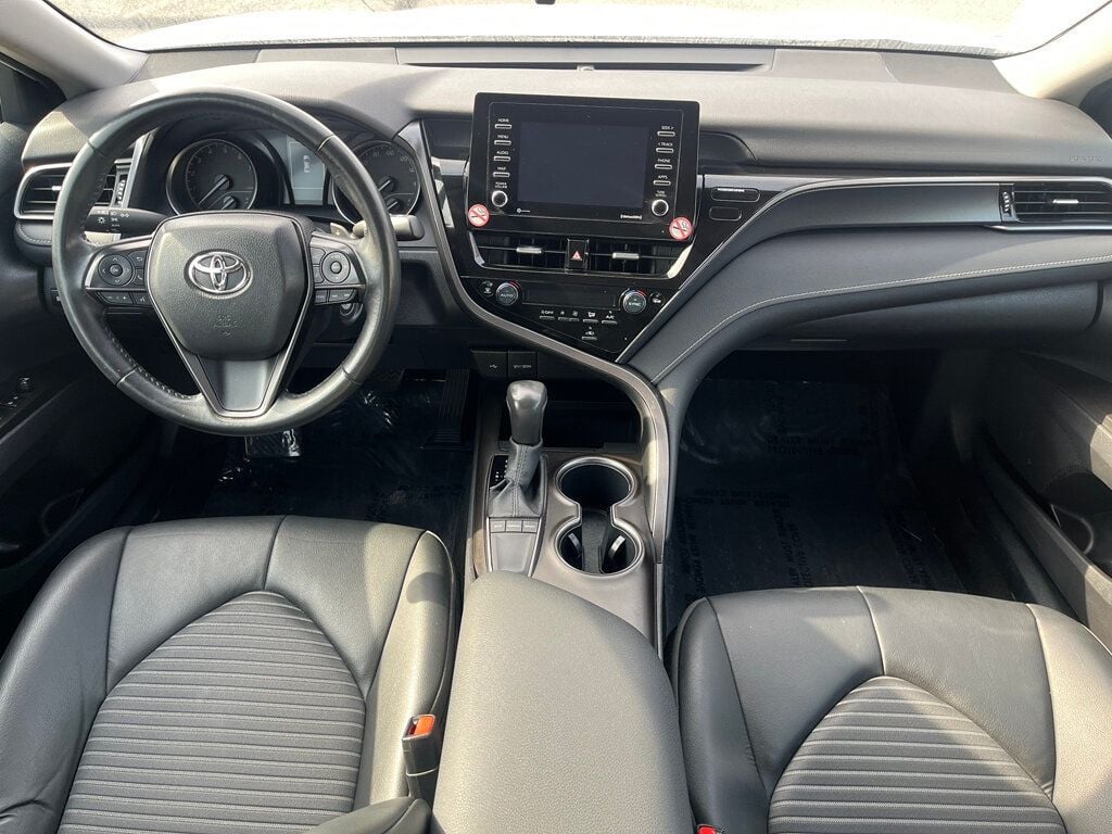 2024 Toyota Camry SE Automatic - 22984657 - 13