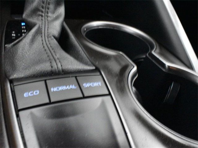 2024 Toyota Camry SE Automatic - 22916911 - 11
