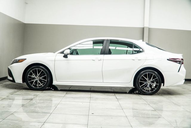 2024 Toyota Camry SE Automatic - 22928856 - 7