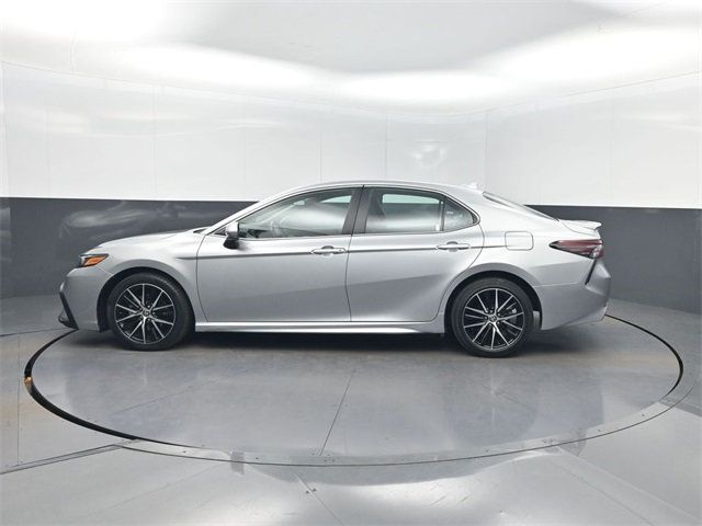 2024 Toyota Camry SE Automatic - 22954209 - 1