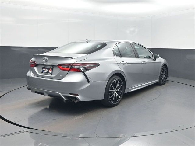 2024 Toyota Camry SE Automatic - 22954209 - 33
