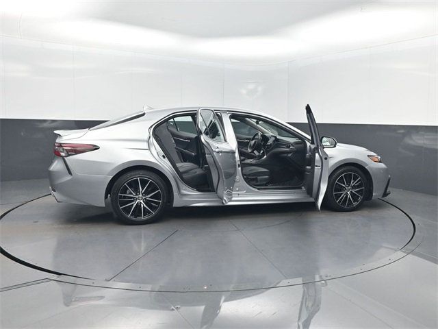 2024 Toyota Camry SE Automatic - 22954209 - 37