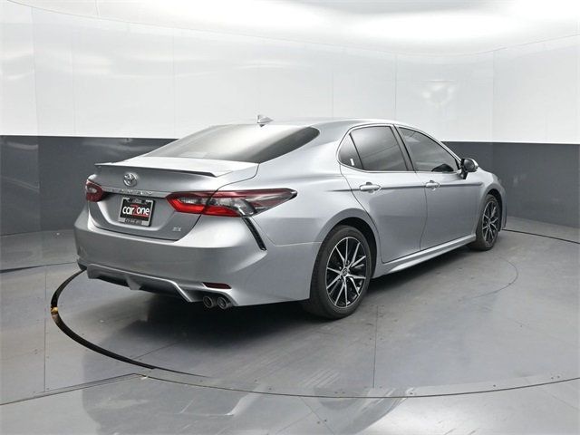 2024 Toyota Camry SE Automatic - 22930369 - 31