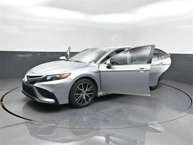 2024 Toyota Camry SE Automatic - 22930369 - 35