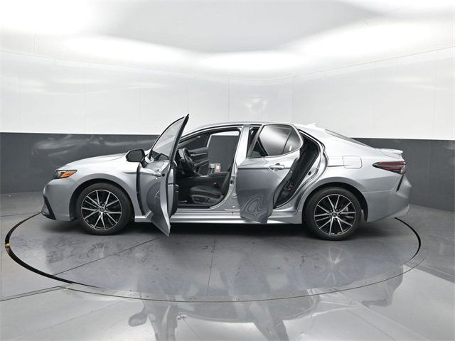 2024 Toyota Camry SE Automatic - 22930369 - 38