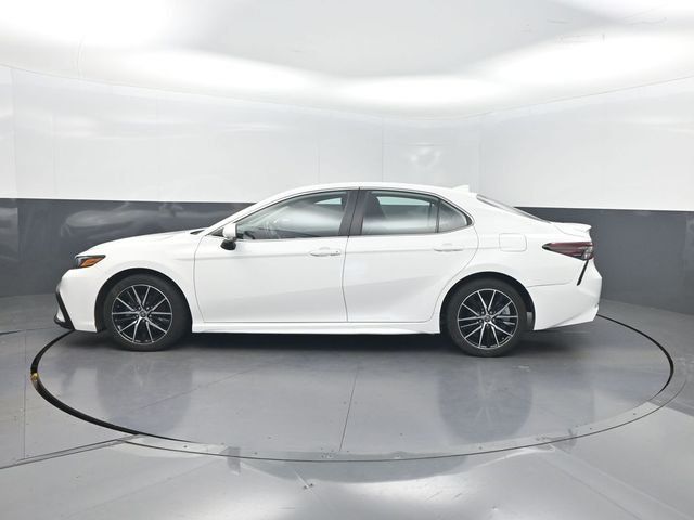 2024 Toyota Camry SE Automatic - 23066120 - 1