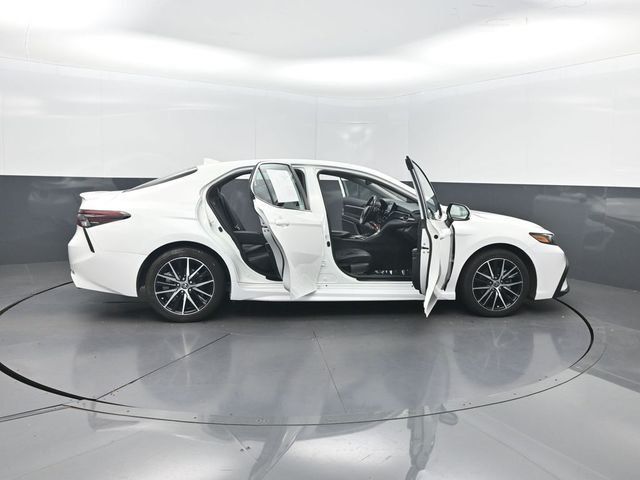 2024 Toyota Camry SE Automatic - 23066120 - 34