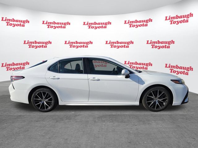 2024 Toyota Camry SE Automatic - 22955218 - 1