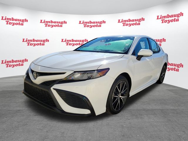 2024 Toyota Camry SE Automatic - 22955228 - 17