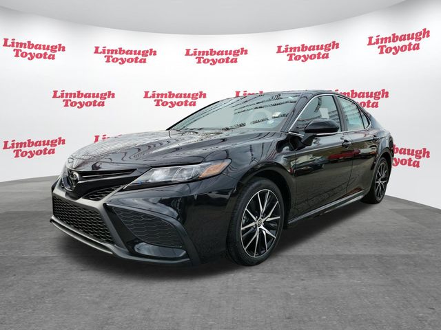 2024 Toyota Camry SE Automatic - 22960300 - 18